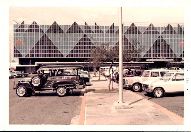 rustan-makati-vintage-architect-sala.jpg