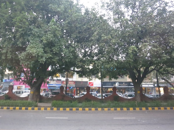 shopping-in-delhi-05.jpg