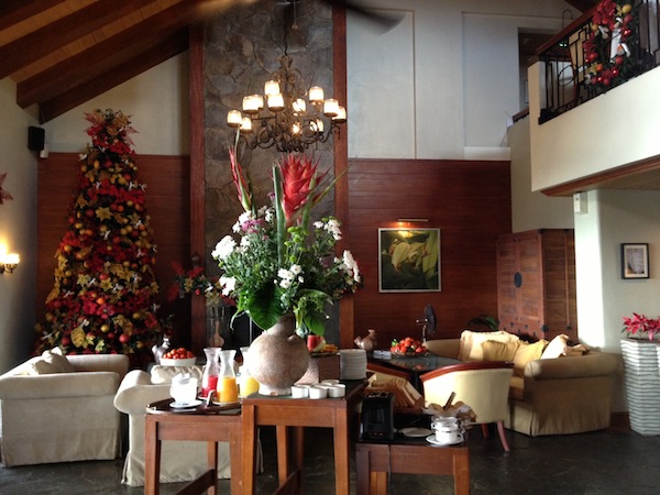 breakfast-at-country-suites-tagaytay-011.jpg