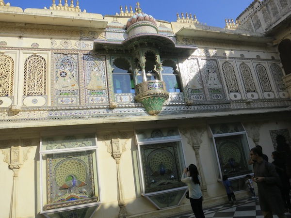 city-palace-udaipur-019.jpg