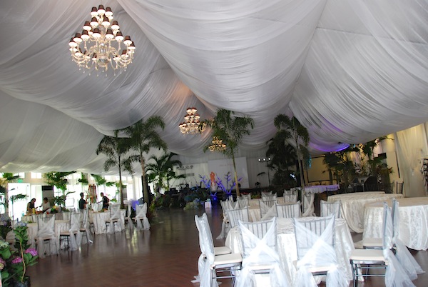 tent-at-enderun-04.jpg