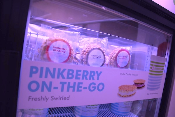 pinkberry-now-open-at-sm-aura-2.JPG