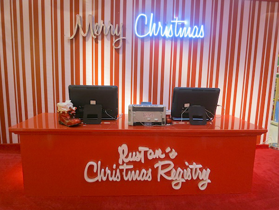 christmas-at-rustans-2013-12.JPG