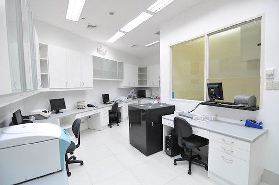 hi-precision-diagnostics-lab1.jpg