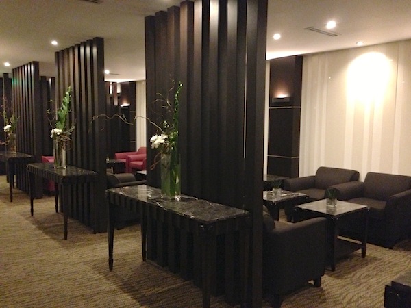 renovated-club-manila-lounge-2.jpeg