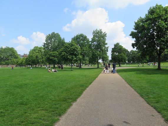 kensington-gardens2.JPG