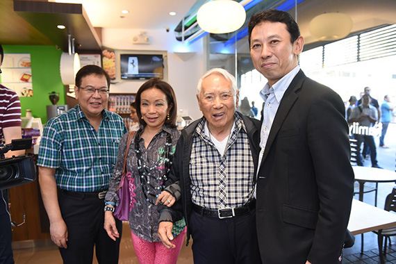 FAMILY MART 100TH STORE OPENING (7)