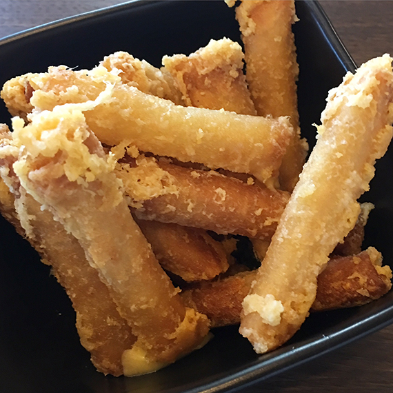 Sunday Family Lunch at M. Noey and Krie's (5)