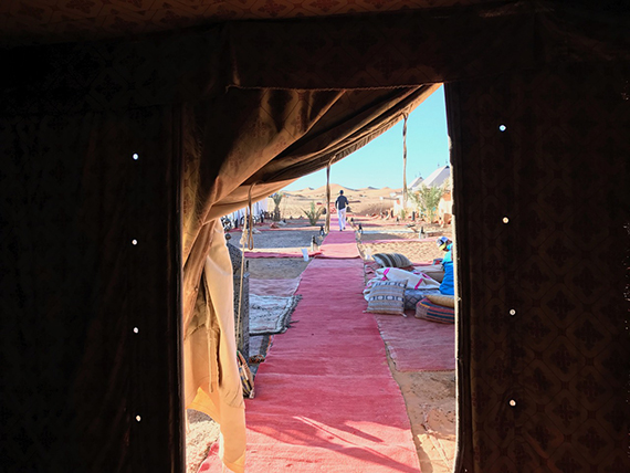 Breakfast at Erg Chebbi (1)