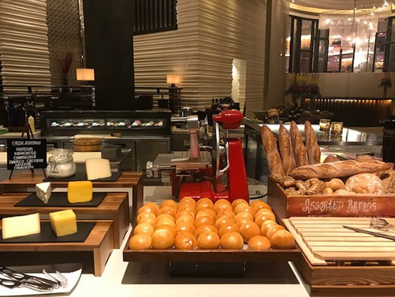 The Cafe at Hyatt City of Dreams (52)