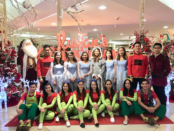 65th Rustan’s Christmas (57)