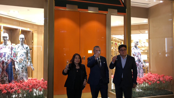 Tory Burch Opens its Biggest store in the Philippines HearttoHeart (1)